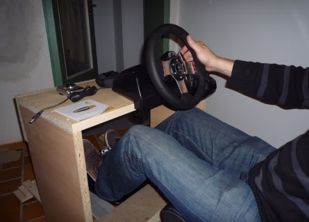 Racing-Konsole für die Gaming-Lounge CK99 – Ansicht 4